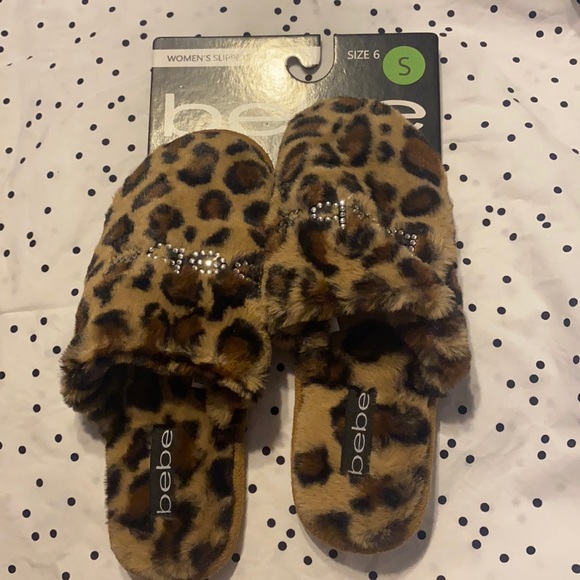 bebe Shoes - 🆕👶💕BEBE Faux fur sleepers 💤 😴 Animal 🦒 print- Leopard 🐆